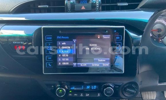اشتري مستعمل Toyota Hilux White سيارة في Maseru في Maseru اشتري مستعمل Toyota Hilux White سيارة في Maseru في Maseru