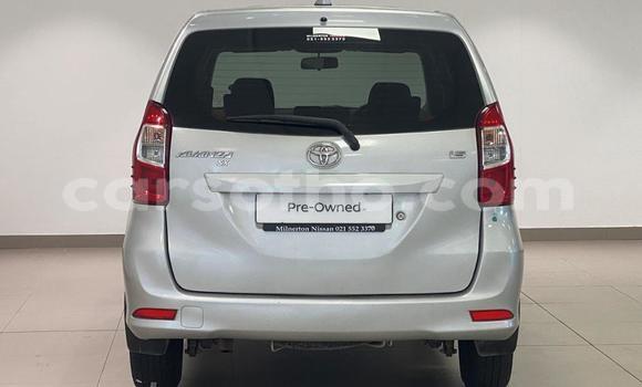 Sayi Na hannu Toyota Avanza Silver Mota in Butha Buthe a Butha-Buthe Sayi Na hannu Toyota Avanza Silver Mota in Butha Buthe a Butha-Buthe