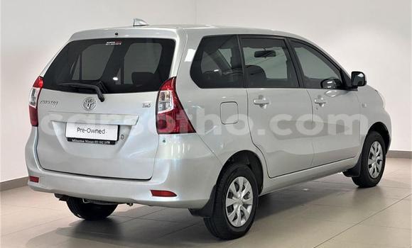 Sayi Na hannu Toyota Avanza Silver Mota in Butha Buthe a Butha-Buthe Sayi Na hannu Toyota Avanza Silver Mota in Butha Buthe a Butha-Buthe