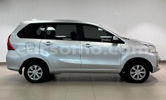 Sayi Na hannu Toyota Avanza Silver Mota in Butha Buthe a Butha-Buthe Sayi Na hannu Toyota Avanza Silver Mota in Butha Buthe a Butha-Buthe