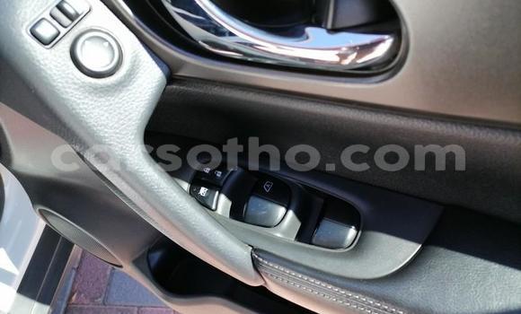 Sayi Na hannu Nissan X–Trail White Mota in Maputsoa a Leribe Sayi Na hannu Nissan X–Trail White Mota in Maputsoa a Leribe