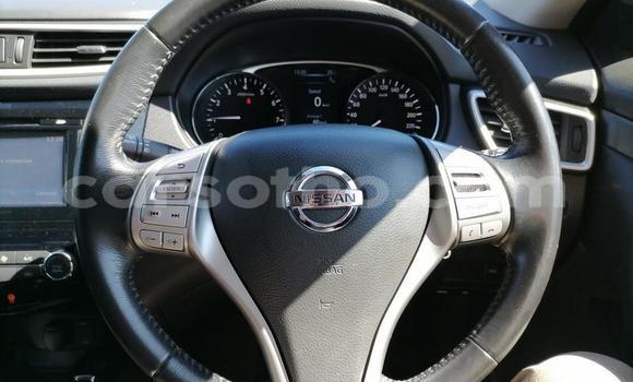 Sayi Na hannu Nissan X–Trail White Mota in Maputsoa a Leribe Sayi Na hannu Nissan X–Trail White Mota in Maputsoa a Leribe