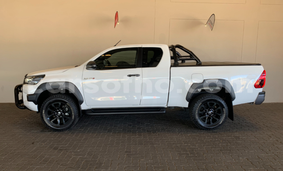 Acheter Occasion Voiture Toyota Hilux Blanc à Import - Dubai, Maseru Acheter Occasion Voiture Toyota Hilux Blanc à Import - Dubai, Maseru