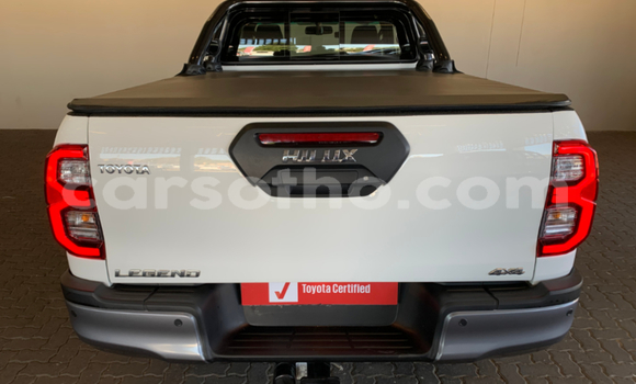Acheter Occasion Voiture Toyota Hilux Blanc à Import - Dubai, Maseru Acheter Occasion Voiture Toyota Hilux Blanc à Import - Dubai, Maseru