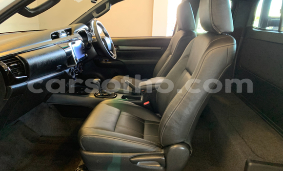 Acheter Occasion Voiture Toyota Hilux Blanc à Import - Dubai, Maseru Acheter Occasion Voiture Toyota Hilux Blanc à Import - Dubai, Maseru