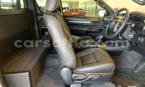 Acheter Occasion Voiture Toyota Hilux Blanc à Import - Dubai, Maseru Acheter Occasion Voiture Toyota Hilux Blanc à Import - Dubai, Maseru