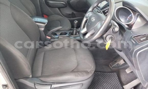 Acheter Occasion Voiture Hyundai ix35 Gris à Maseru, Maseru Acheter Occasion Voiture Hyundai ix35 Gris à Maseru, Maseru