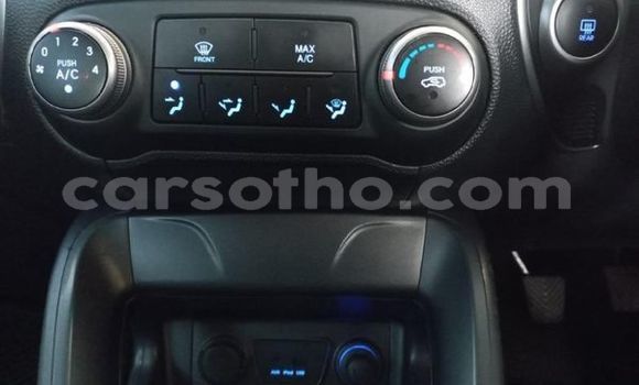 Acheter Occasion Voiture Hyundai ix35 Gris à Maseru, Maseru Acheter Occasion Voiture Hyundai ix35 Gris à Maseru, Maseru