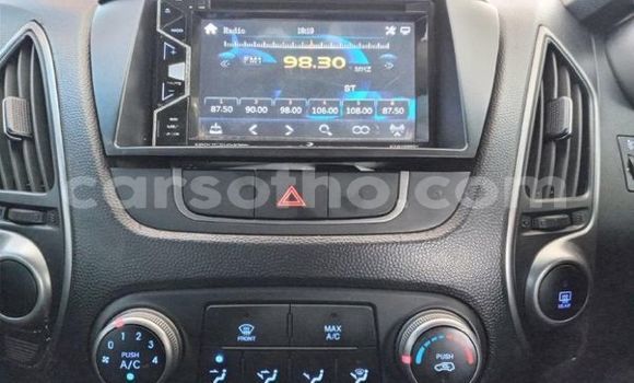 Acheter Occasion Voiture Hyundai ix35 Gris à Maseru, Maseru Acheter Occasion Voiture Hyundai ix35 Gris à Maseru, Maseru