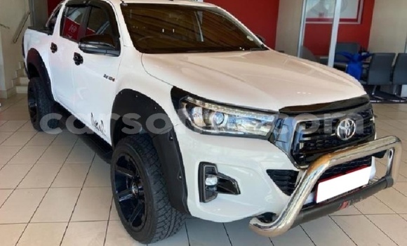 Acheter Occasion Voiture Toyota Hilux Blanc à Maputsoa, Leribe Acheter Occasion Voiture Toyota Hilux Blanc à Maputsoa, Leribe