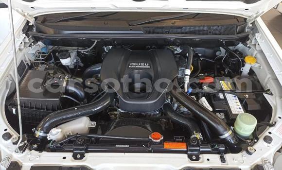 Buy Used Isuzu KB White Car in Maseru in Maseru Buy Used Isuzu KB White Car in Maseru in Maseru