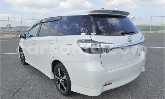 Buy Used Toyota Wish White Car in Maseru in Maseru Buy Used Toyota Wish White Car in Maseru in Maseru