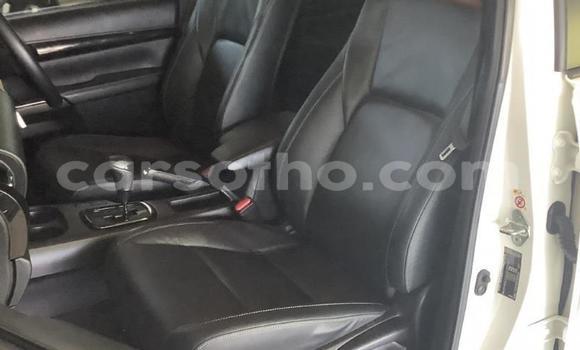 Buy Used Toyota Hilux White Car in Maseru in Maseru Buy Used Toyota Hilux White Car in Maseru in Maseru