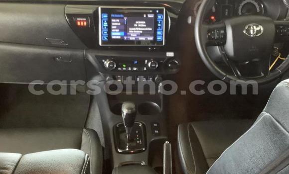 Buy Used Toyota Hilux White Car in Maseru in Maseru Buy Used Toyota Hilux White Car in Maseru in Maseru