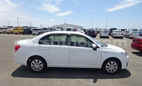 Buy Used Toyota Axio White Car in Maseru in Maseru Buy Used Toyota Axio White Car in Maseru in Maseru