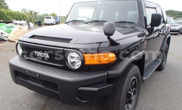 اشتري مستعمل Toyota FJ Cruiser Black سيارة في Maseru في Maseru اشتري مستعمل Toyota FJ Cruiser Black سيارة في Maseru في Maseru