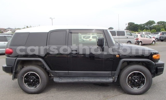 اشتري مستعمل Toyota FJ Cruiser Black سيارة في Maseru في Maseru اشتري مستعمل Toyota FJ Cruiser Black سيارة في Maseru في Maseru