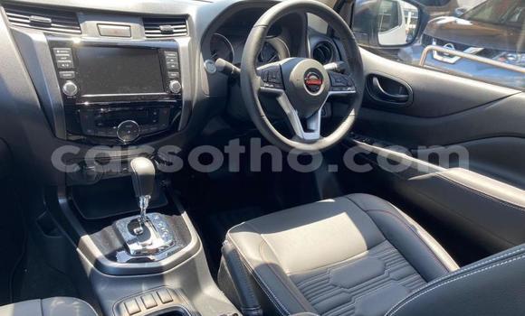 اشتري مستعمل Nissan Navara Silver سيارة في Maseru في Maseru اشتري مستعمل Nissan Navara Silver سيارة في Maseru في Maseru