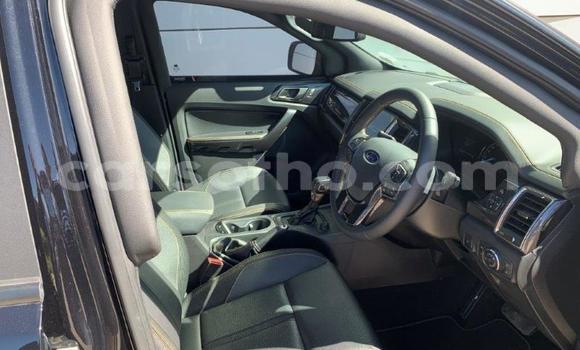 Sayi Na hannu Ford Ranger Black Mota in Maseru a Maseru Sayi Na hannu Ford Ranger Black Mota in Maseru a Maseru