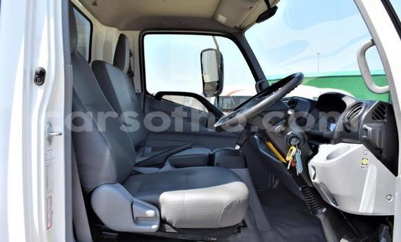 Buy Used Hino 300 Series White Truck in Maseru in Maseru Buy Used Hino 300 Series White Truck in Maseru in Maseru