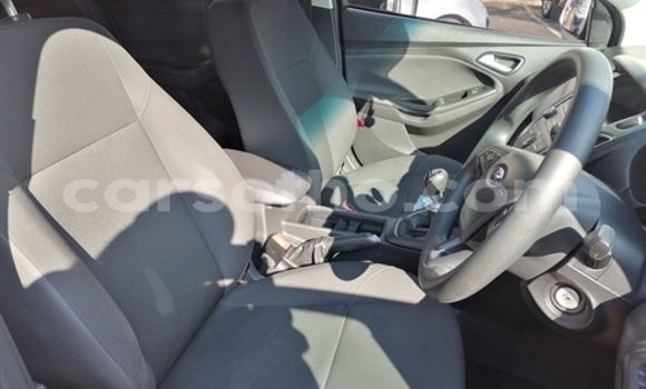 Sayi Na hannu Ford Focus Beige Mota in Maseru a Maseru Sayi Na hannu Ford Focus Beige Mota in Maseru a Maseru