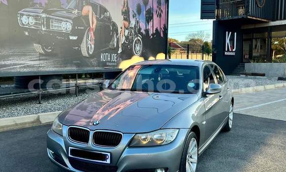 Acheter Occasion Voiture BMW 3–Series Gris à Maseru, Maseru Acheter Occasion Voiture BMW 3–Series Gris à Maseru, Maseru