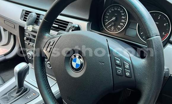 Sayi Na hannu BMW 3–Series White Mota in Maputsoa a Leribe Sayi Na hannu BMW 3–Series White Mota in Maputsoa a Leribe