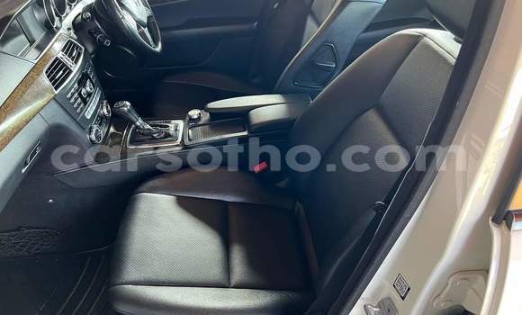 Buy Used Mercedes-Benz C–Class White Car in Maputsoe in Leribe Buy Used Mercedes-Benz C–Class White Car in Maputsoe in Leribe
