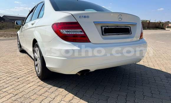 Buy Used Mercedes-Benz C–Class White Car in Maputsoe in Leribe Buy Used Mercedes-Benz C–Class White Car in Maputsoe in Leribe