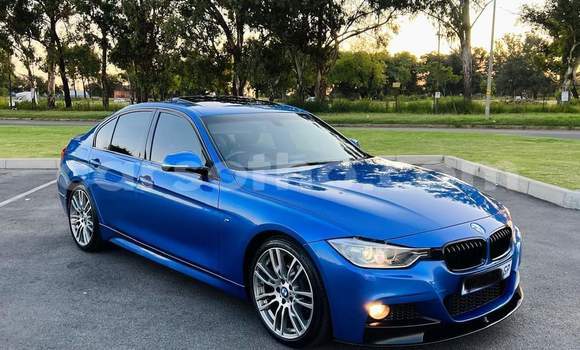 Sayi Na hannu BMW 3–Series Blue Mota in Maputsoe a Leribe Sayi Na hannu BMW 3–Series Blue Mota in Maputsoe a Leribe