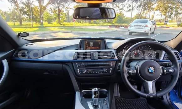 Sayi Na hannu BMW 3–Series Blue Mota in Maputsoe a Leribe Sayi Na hannu BMW 3–Series Blue Mota in Maputsoe a Leribe