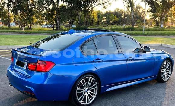 Sayi Na hannu BMW 3–Series Blue Mota in Maputsoe a Leribe Sayi Na hannu BMW 3–Series Blue Mota in Maputsoe a Leribe