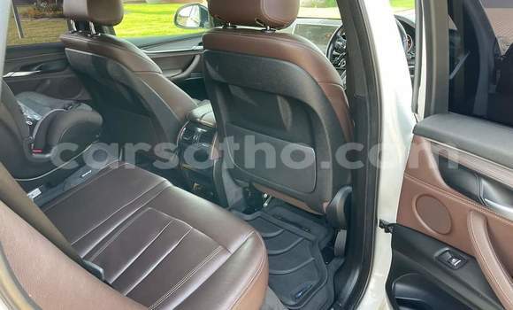 Acheter Occasion Voiture BMW X5 M Blanc à Maseru, Maseru Acheter Occasion Voiture BMW X5 M Blanc à Maseru, Maseru