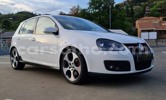 Sayi Na hannu Volkswagen Golf GTI White Mota in Maputsoa a Leribe Sayi Na hannu Volkswagen Golf GTI White Mota in Maputsoa a Leribe