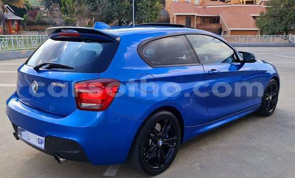 Sayi Na hannu BMW 1M Blue Mota in Maseru a Maseru Sayi Na hannu BMW 1M Blue Mota in Maseru a Maseru