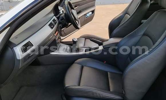 Acheter Occasion Voiture BMW 3–Series Blanc à Maseru, Maseru Acheter Occasion Voiture BMW 3–Series Blanc à Maseru, Maseru