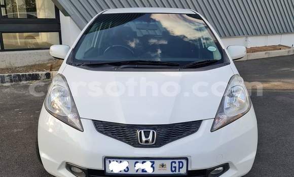 Sayi Na hannu Honda Jazz White Mota in Maseru a Maseru Sayi Na hannu Honda Jazz White Mota in Maseru a Maseru