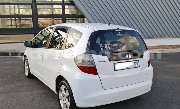 Sayi Na hannu Honda Jazz White Mota in Maseru a Maseru Sayi Na hannu Honda Jazz White Mota in Maseru a Maseru