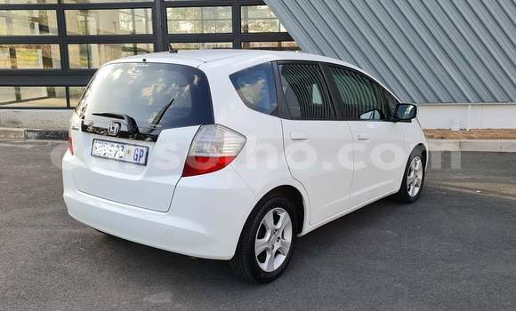 Sayi Na hannu Honda Jazz White Mota in Maseru a Maseru Sayi Na hannu Honda Jazz White Mota in Maseru a Maseru