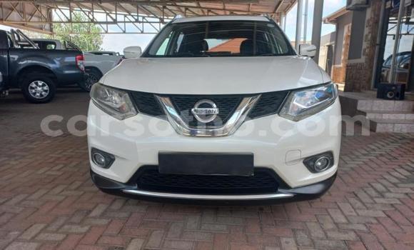 Acheter Occasion Voiture Nissan X–Trail Blanc à Maseru, Maseru Acheter Occasion Voiture Nissan X–Trail Blanc à Maseru, Maseru