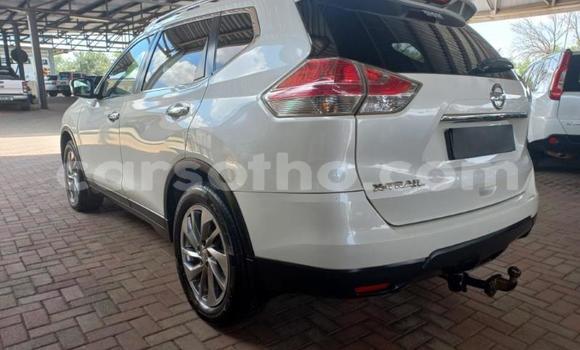 Acheter Occasion Voiture Nissan X–Trail Blanc à Maseru, Maseru Acheter Occasion Voiture Nissan X–Trail Blanc à Maseru, Maseru