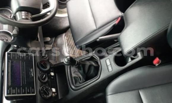 Acheter Occasion Voiture Toyota Corolla Blanc à Maputsoe, Leribe Acheter Occasion Voiture Toyota Corolla Blanc à Maputsoe, Leribe