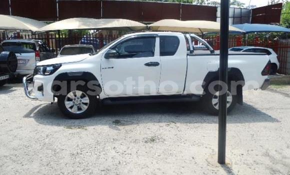 Acheter Occasion Voiture Toyota Hilux Blanc à Maseru, Maseru Acheter Occasion Voiture Toyota Hilux Blanc à Maseru, Maseru