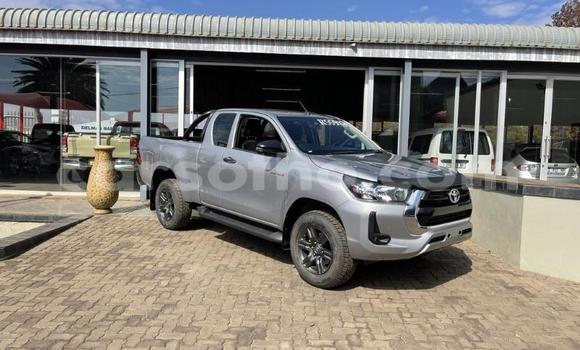 Sayi Na hannu Toyota Hilux Silver Mota in Maputsoe a Leribe Sayi Na hannu Toyota Hilux Silver Mota in Maputsoe a Leribe