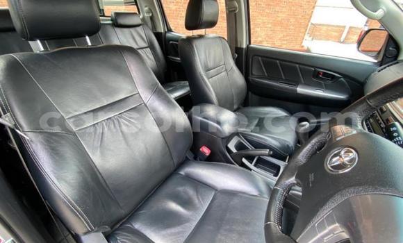 Buy Used Toyota Hilux Silver Car in Maseru in Maseru Buy Used Toyota Hilux Silver Car in Maseru in Maseru