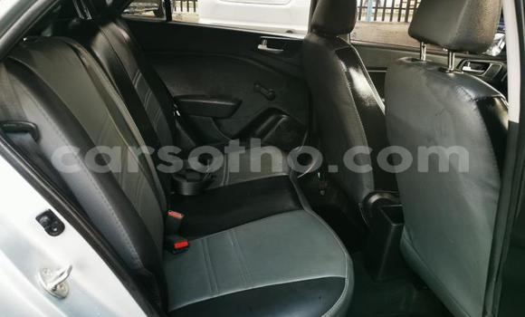Sayi Na hannu Hyundai i20 Silver Mota in Maseru a Maseru Sayi Na hannu Hyundai i20 Silver Mota in Maseru a Maseru