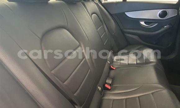 Sayi Na hannu Mercedes-Benz C-klasse Silver Mota in Butha–Buthe a Thaba-Tseka Sayi Na hannu Mercedes-Benz C-klasse Silver Mota in Butha–Buthe a Thaba-Tseka