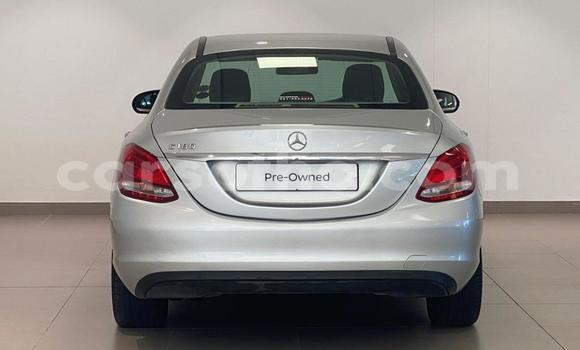 Sayi Na hannu Mercedes-Benz C-klasse Silver Mota in Butha–Buthe a Thaba-Tseka Sayi Na hannu Mercedes-Benz C-klasse Silver Mota in Butha–Buthe a Thaba-Tseka