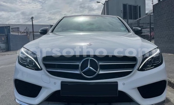 Buy Used Mercedes-Benz C-klasse AMG White Car in Maseru in Maseru Buy Used Mercedes-Benz C-klasse AMG White Car in Maseru in Maseru
