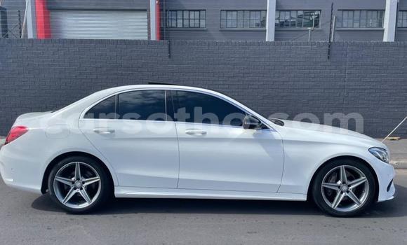 Buy Used Mercedes-Benz C-klasse AMG White Car in Maseru in Maseru Buy Used Mercedes-Benz C-klasse AMG White Car in Maseru in Maseru